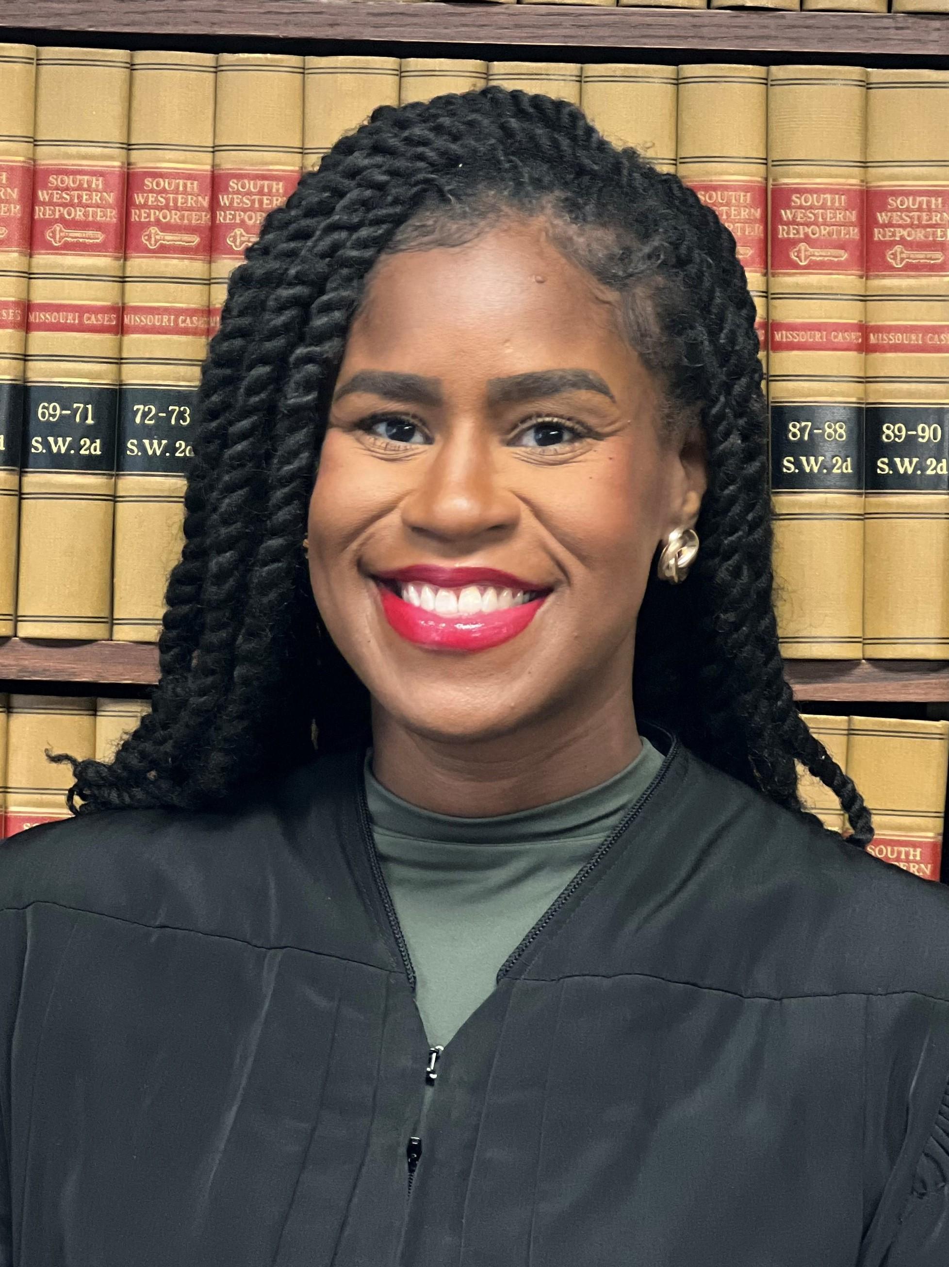 Division 10 Judge Tracy Gonzalez